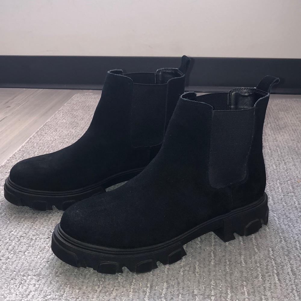 Men’s Chelsea Boots, Platform / Chunky Sole , All Black, Men’s Size 11
